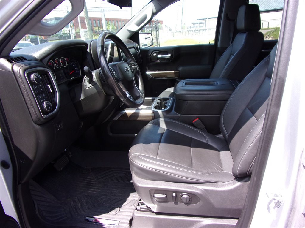 2021 Chevrolet Silverado 1500 RST - Photo 15