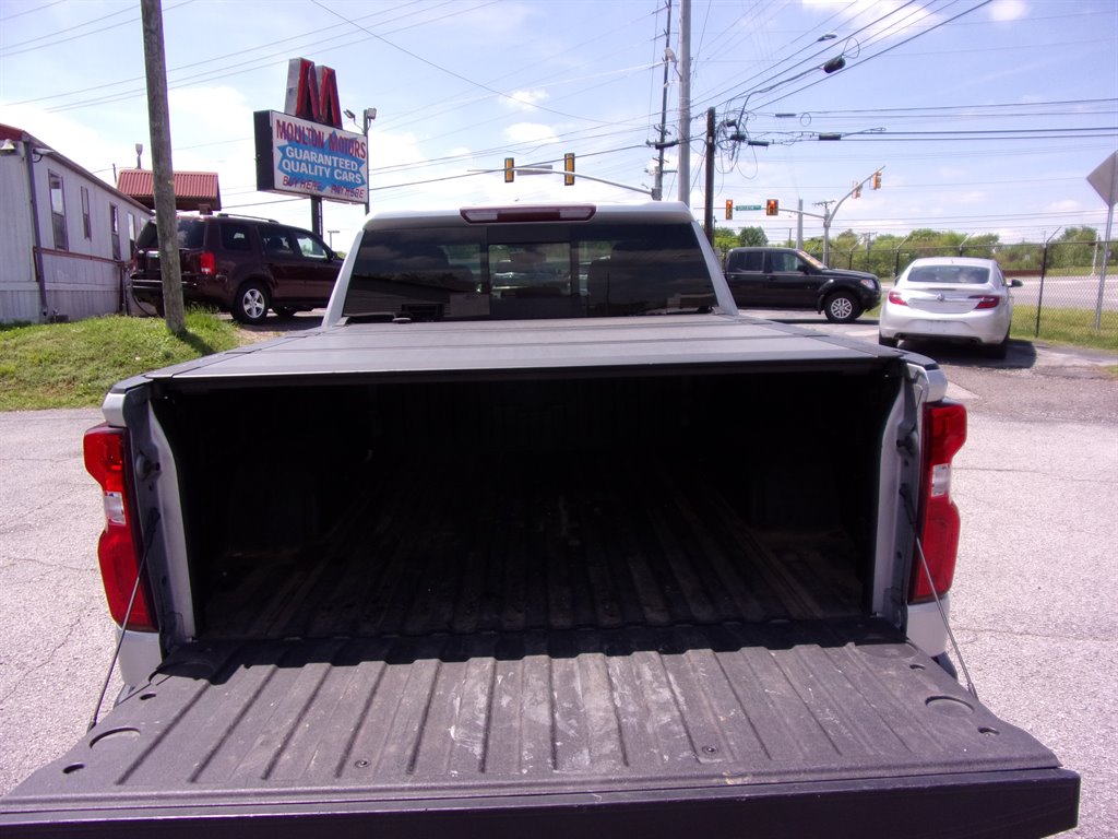 2021 Chevrolet Silverado 1500 RST - Photo 11