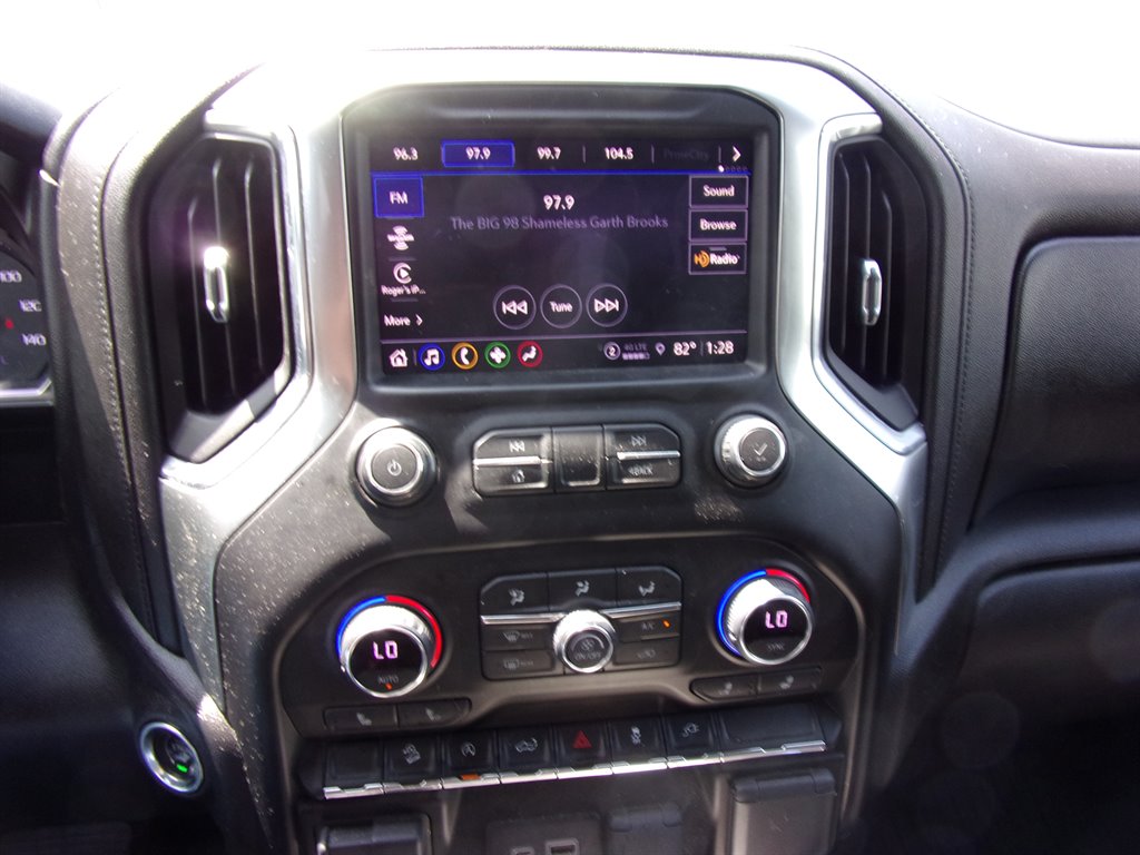 2021 Chevrolet Silverado 1500 RST - Photo 13