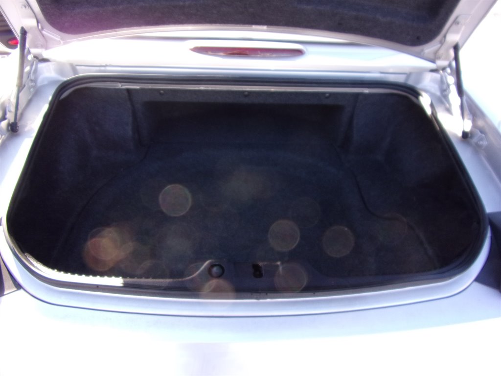 2004 Ford Thunderbird Deluxe - Photo 19
