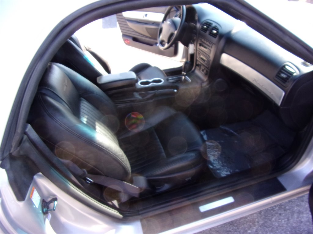 2004 Ford Thunderbird Deluxe - Photo 23