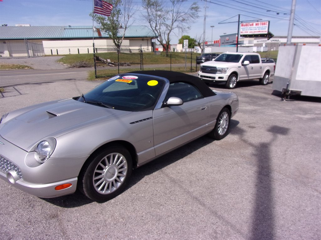 2004 Ford Thunderbird Deluxe - Photo 11