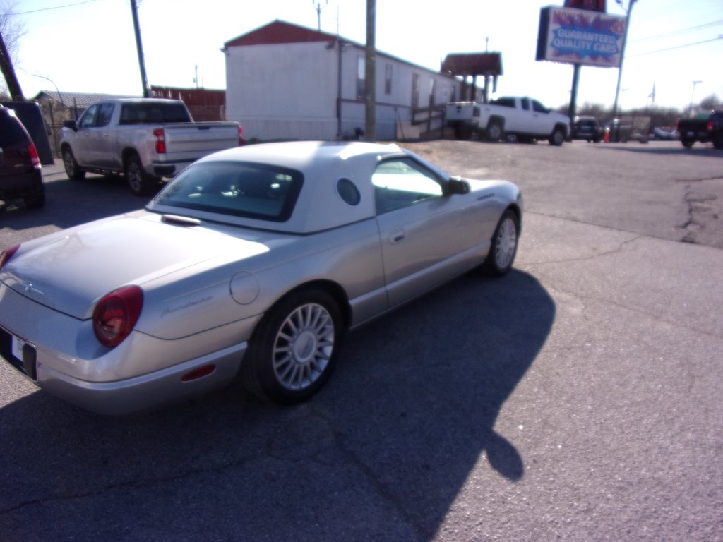 2004 Ford Thunderbird Deluxe - Photo 8