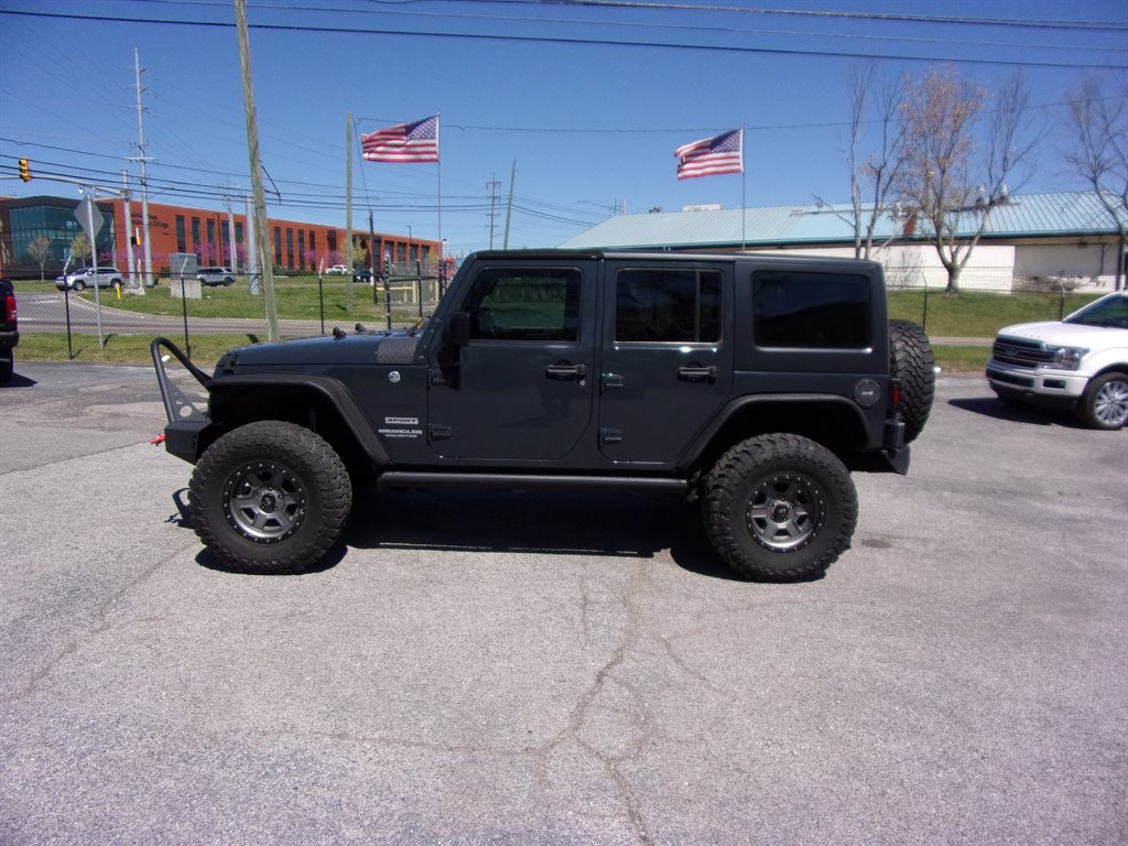 2017 Jeep Wrangler Unlimited Sport