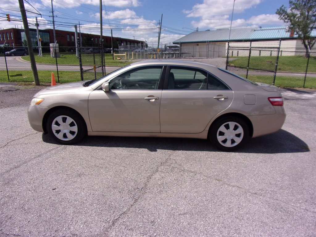 2008 Toyota Camry 2.4 Auto SE's photo